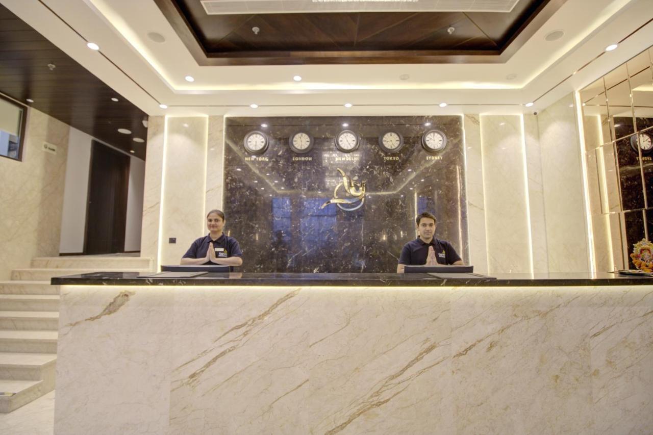 Cygnett Collection K K Hotel Faizabad ภายนอก รูปภาพ
